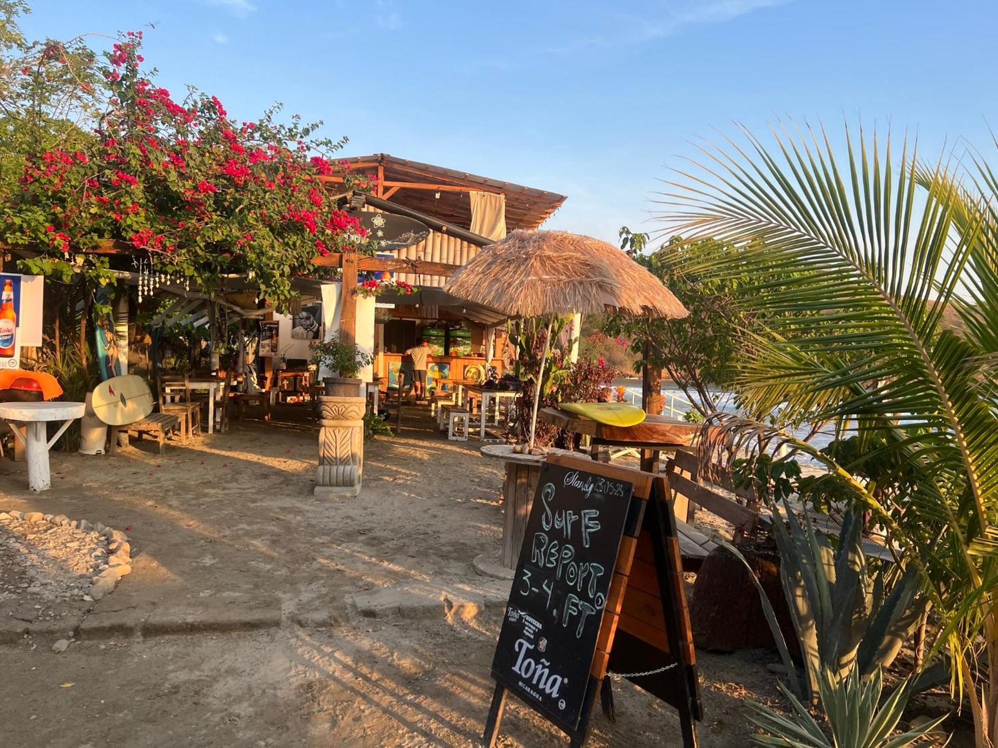 Hotel Buena Onda Backpackers San Juan del Sur Esterno foto