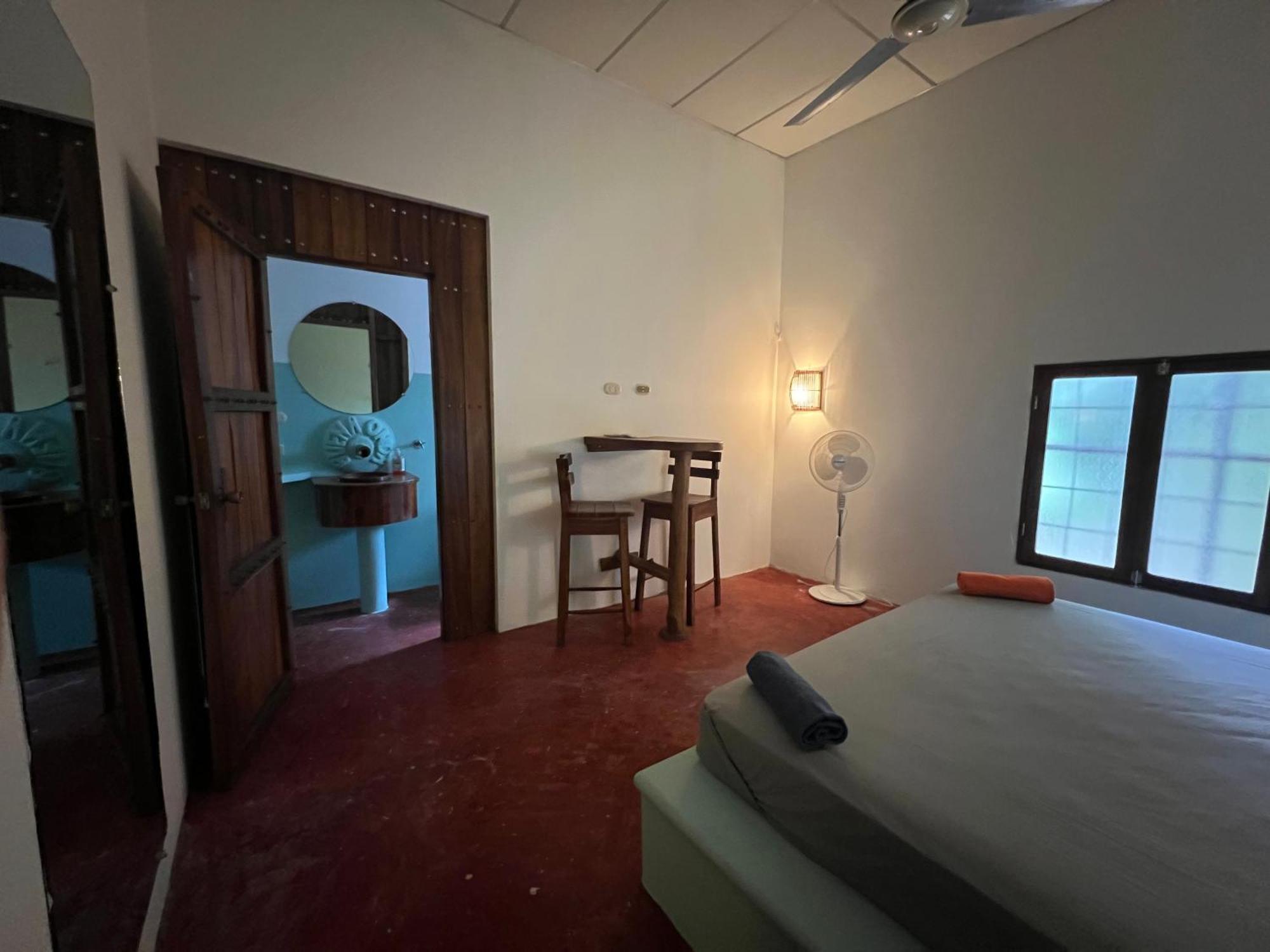 Hotel Buena Onda Backpackers San Juan del Sur Esterno foto